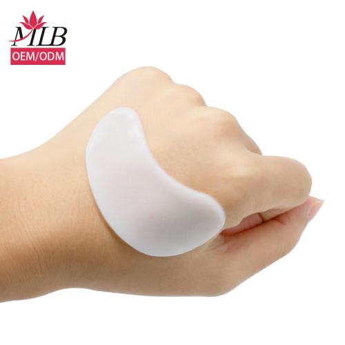 White collagen moisturizing eye mask